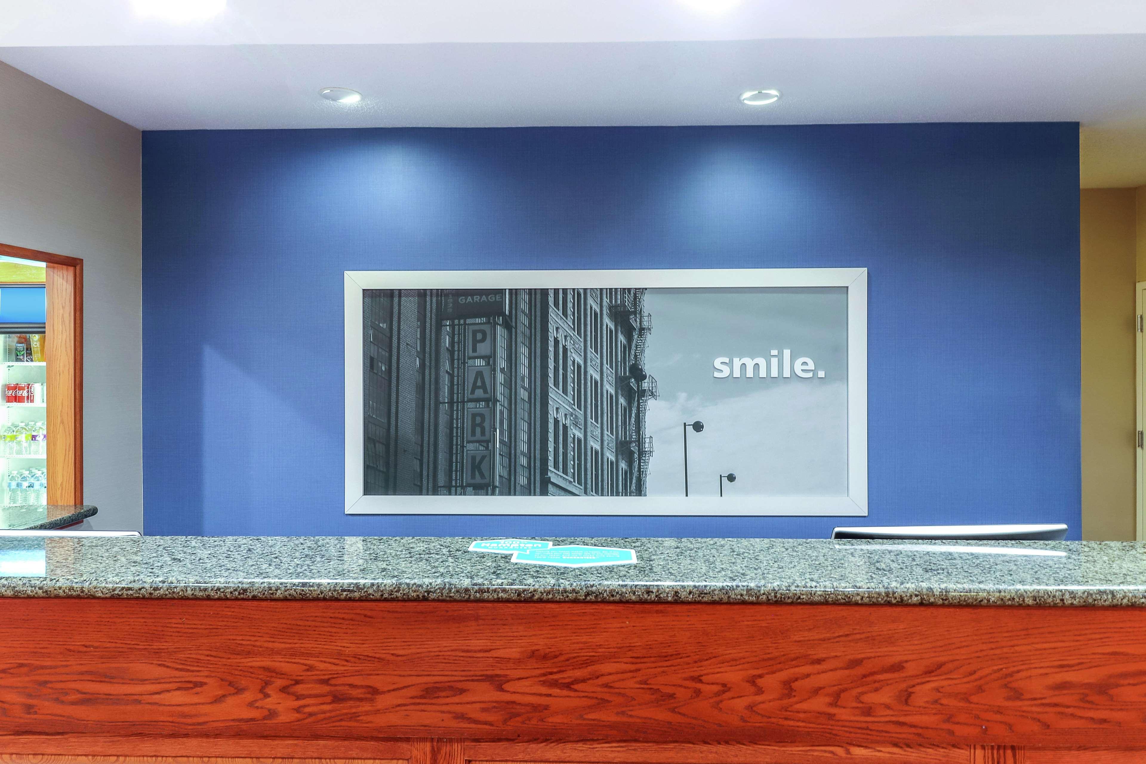 Hampton Inn Heath Esterno foto