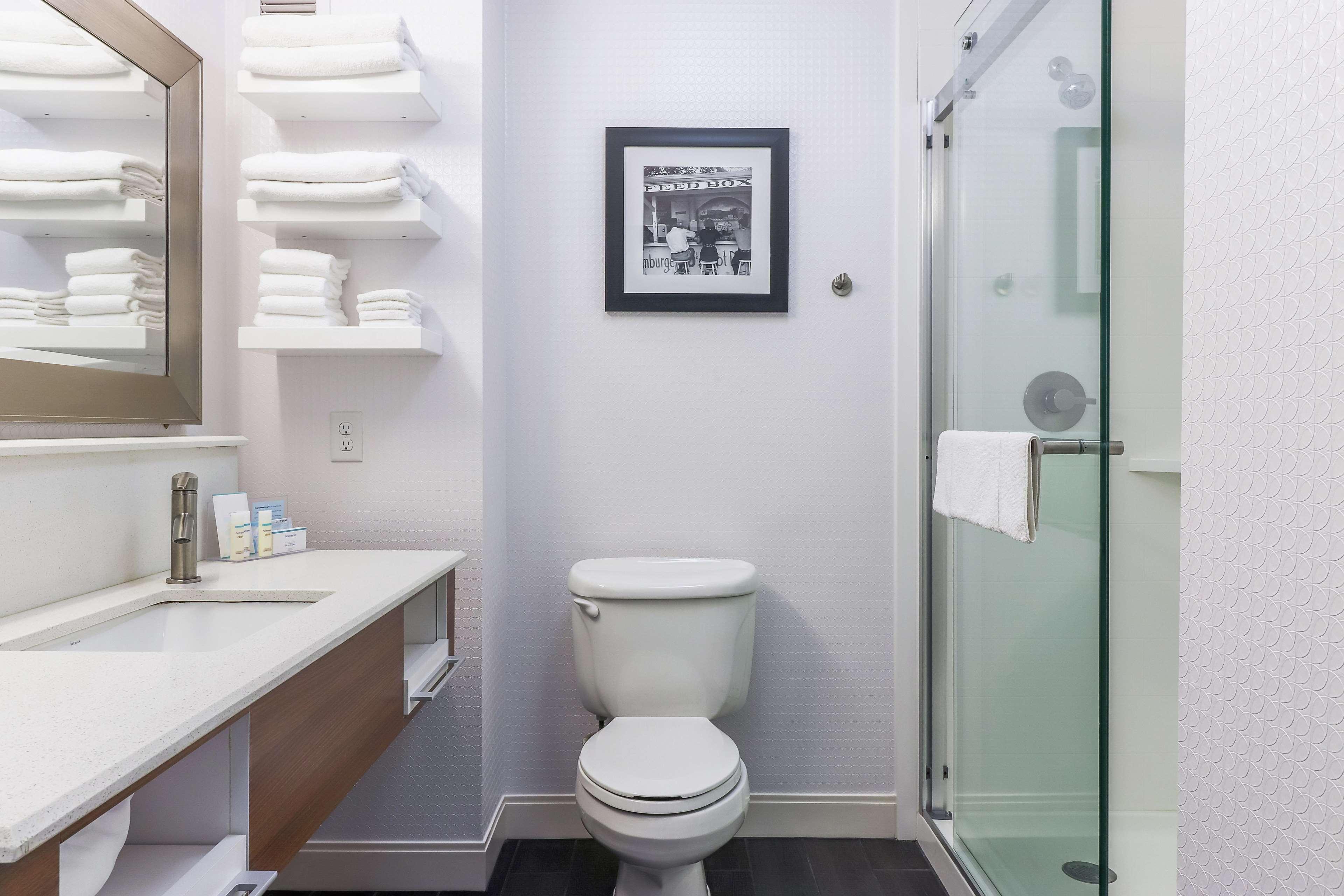 Hampton Inn Heath Esterno foto